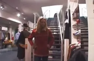 XXX दो पुरुषों के साथ युवा मारिया सेक्स पहली बार नहीं है