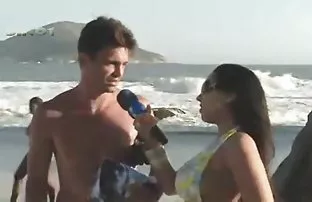 XXX स्पेनिश boobed एमआईएलए एक अच्छा बकवास हो जाता है