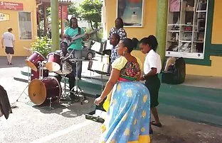 XXX इसमें से अधिकांश को डबल प्रवेश मिलता है