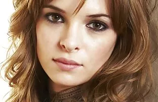 XXX साशा ग्रे एक क्रूर आदमी का सपना देख रही है