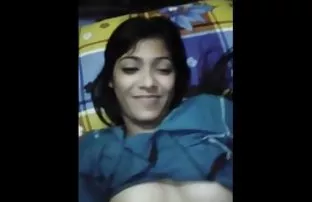XXX परेशानी से मुक्त लड़की