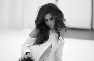 XXX कुत्ते के साथ लड़की