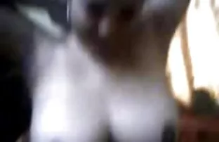 XXX जर्मनी की युवा विरासत घर के मालिक के साथ चुदाई करती है