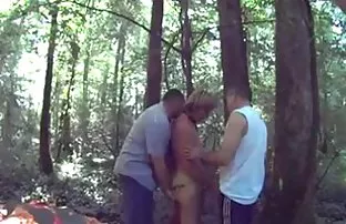 XXX राहेल ने एक पहिए की नली में चूसा