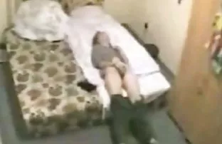 XXX सांता की टोपी में नौ और एक एल्फ