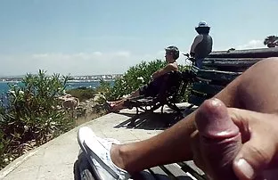 XXX मोटी रूसी माँ अपने युवा प्रेमी के साथ