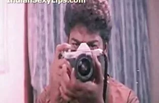 XXX कैमरे के सामने शैलिट