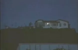 XXX मोलोदुहा दृढ़ता से चाहता था