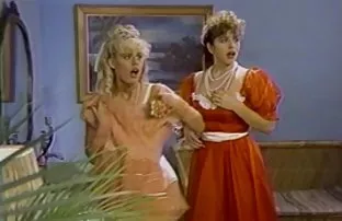 XXX जापानी आदमी दो पुरुषों द्वारा गड़बड़