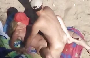 XXX दो गीली योनि