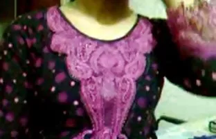 XXX अपने पति के साथ सेक्स करने के लिए स्नान में आई