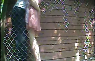 XXX स्टोर के तहखाने में बीडीएसएम