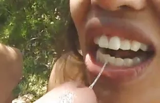 XXX हॉट स्विंग पार्टियों के दृश्य