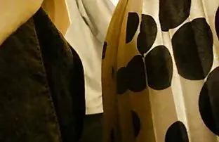 XXX नस्तास्या ने अपनी मुंडा टोपी को दिखाया