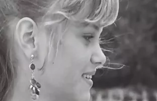 XXX उसके प्रेमी को फोन किया