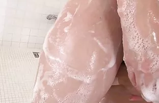 XXX एक और युवा फूहड़ पैसे के लिए कुछ भी तैयार है