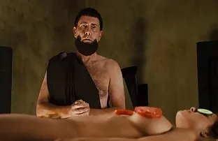 XXX कास्टिंग पर एड्रियाना