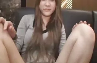 XXX किसान और बोल्ट के साथ दो रंगीन लड़कियां