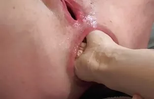 XXX रेडहेड बस्टी