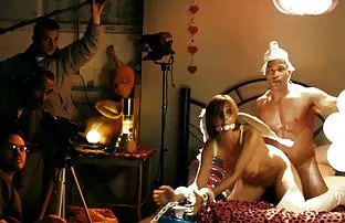 XXX हॉट चिक डांस किया