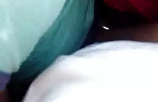 XXX वेरोनिका बिल्ली की तरह चुदती है