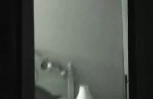 XXX शहर के बाहरी इलाके में लड़की को गड़बड़ कर दिया