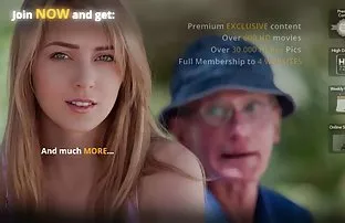 XXX वीका झेंप गया और सेक्स करने के लिए राज़ी हो गया